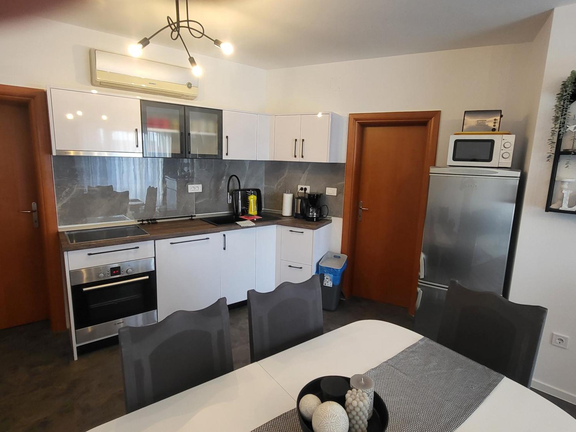 Apartmani Andiks Dramalj Eksteriør billede